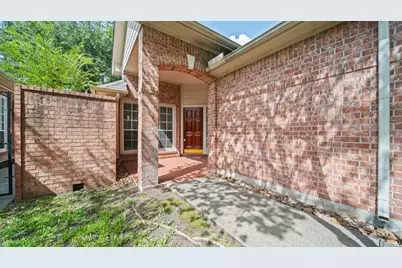 58 W Sienna Place, The Woodlands, TX 77382 - Photo 6