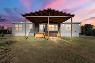 421 Bower Ln, Conroe, TX 77303 - Photo 4