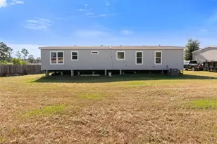 421 Bower Ln, Conroe, TX 77303 - Photo 36