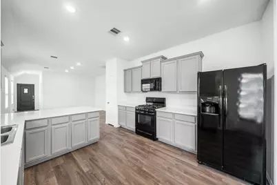 18415 Running Shadow Court, Hockley, TX 77447 - Photo 10
