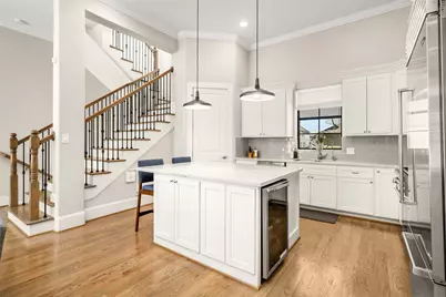 6018 Maxie Street #E, Houston, TX 77007 - Photo 8