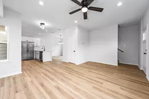 783 Fortune St, Houston, TX 77088 - Photo 6