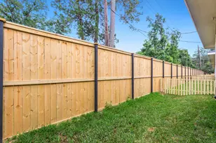 10317 Lake Road Rd, Houston, TX 77070 - Photo 12