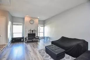 11280 Braes Forest Dr, Houston, TX 77071 - Photo 8