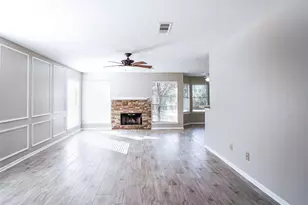 2103 Charlton House Ln, Katy, TX 77493 - Photo 4