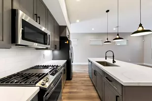 5214 Pinemont Creek Ln, Houston, TX 77018 - Photo 12