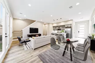 5214 Pinemont Creek Ln, Houston, TX 77018 - Photo 4