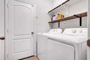 9830 Yanet Grove Ln, Houston, TX 77044 - Photo 18