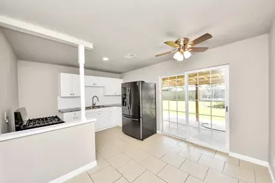 1412 Greenbriar Avenue, Pasadena, TX 77502 - Photo 10