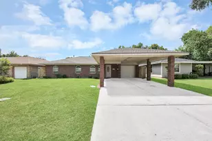 1412 Greenbriar Ave, Pasadena, TX 77502 - Photo 1