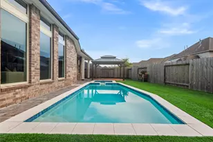 4804 Ladona Ct, League City, TX 77573 - Photo 1