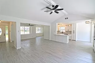 9211 Blankenship Dr, Houston, TX 77080 - Photo 12