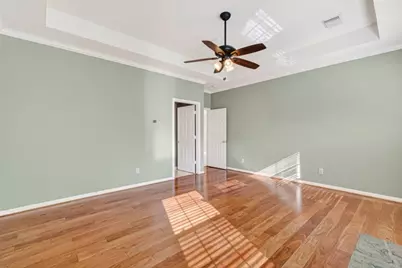 3910 S Beechwood Court, Houston, TX 77059 - Photo 16