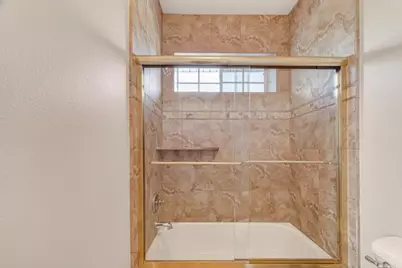 3910 S Beechwood Court, Houston, TX 77059 - Photo 40