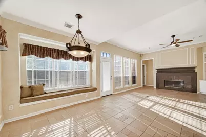 3910 S Beechwood Court, Houston, TX 77059 - Photo 28