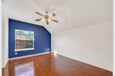 3910 S Beechwood Court, Houston, TX 77059 - Photo 44