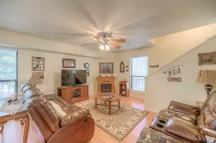 445 Knollwood Creek, Onalaska, TX 77360 - Photo 14