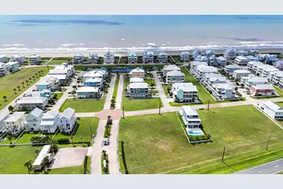 11502 Sea Butterfly, Galveston, TX 77554 - Photo 16