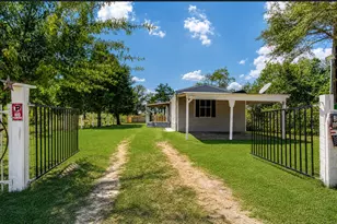 20609 Cochran Rd, Hempstead, TX 77445 - Photo 4
