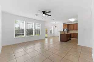 21226 Springbrook Hollow Ct, Spring, TX 77379 - Photo 8