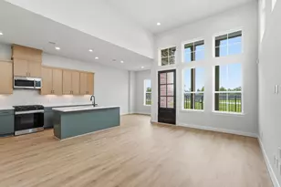 9214 Ft George St, Houston, TX 77063 - Photo 4