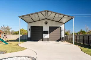 4603 Clearwater Rd, Baytown, TX 77523 - Photo 6