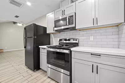8430 Gallahad Street, Houston, TX 77078 - Photo 16