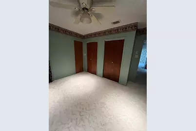 233 E Vaughn Lane, Deer Park, TX 77536 - Photo 12