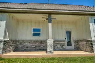 925 Buffalo Trail, Angleton, TX 77515 - Photo 42
