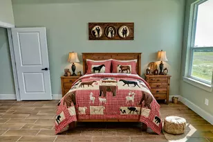 925 Buffalo Trail, Angleton, TX 77515 - Photo 28