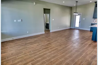 925 Buffalo Trail, Angleton, TX 77515 - Photo 16