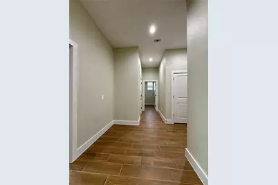 925 Buffalo Trail, Angleton, TX 77515 - Photo 16