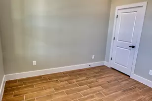 925 Buffalo Trail, Angleton, TX 77515 - Photo 40