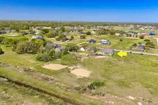 925 Buffalo Trail, Angleton, TX 77515 - Photo 44
