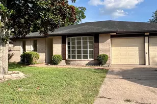 218 La Fonda Dr, Houston, TX 77060 - Photo 4