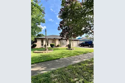218 La Fonda Drive, Houston, TX 77060 - Photo 2