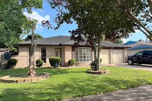 218 La Fonda Dr, Houston, TX 77060 - Photo 6