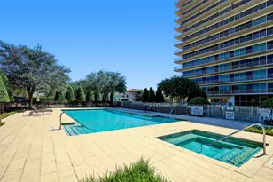 2200 Willowick Rd, Houston, TX 77027 - Photo 26