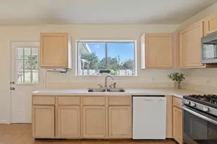 7806 Holly Berry Ct, Cypress, TX 77433 - Photo 12