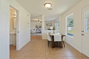 7806 Holly Berry Ct, Cypress, TX 77433 - Photo 10