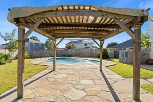 7806 Holly Berry Ct, Cypress, TX 77433 - Photo 26