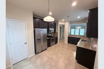 3721 Whisper Walk, Montgomery, TX 77356 - Photo 4