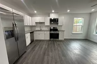 7804 Crestview Dr, Houston, TX 77028 - Photo 4