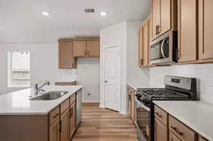 4029 Sun Burst Ln, Brookshire, TX 77423 - Photo 6