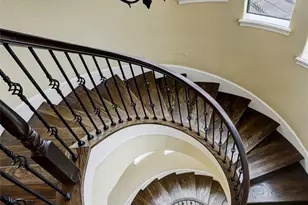 5526 McCulloch Cir, Houston, TX 77056 - Photo 14