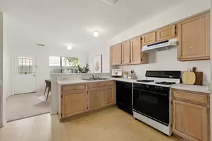 11715 Evesborough Dr, Houston, TX 77099 - Photo 8