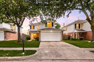 11715 Evesborough Dr, Houston, TX 77099 - Photo 1
