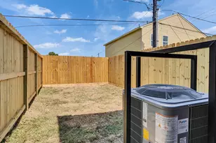 8409 Mahalia Dr, Houston, TX 77088 - Photo 26