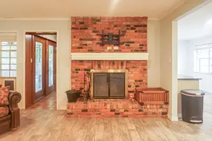 111 Valley Ln, Crockett, TX 75835 - Photo 4