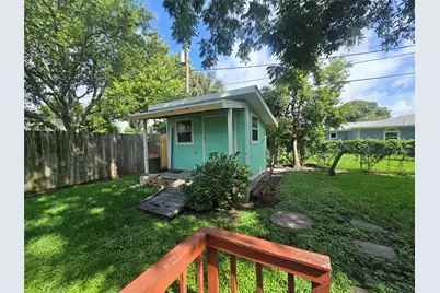308 Mackeral Street, Galveston, TX 77550 - Photo 16